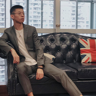 ��ʿ��ɫͬ����������