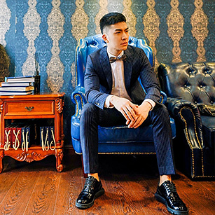 �̄�(w��)��ɫ�l�yͬ����������