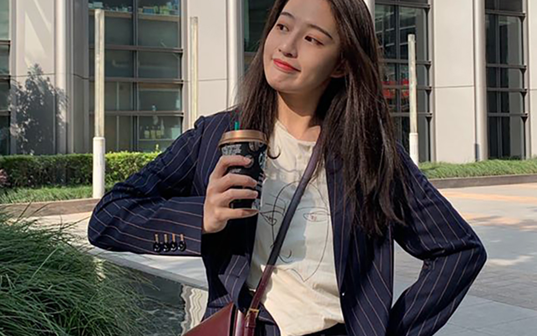 �@�Ӻ�ɫë�ش��´�����������